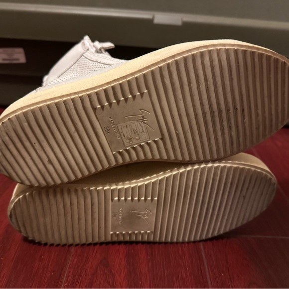 Authentic Womens Giuseppe Zanotti GZ high top white boots sneakers size 35.5 - Picture 7 of 10